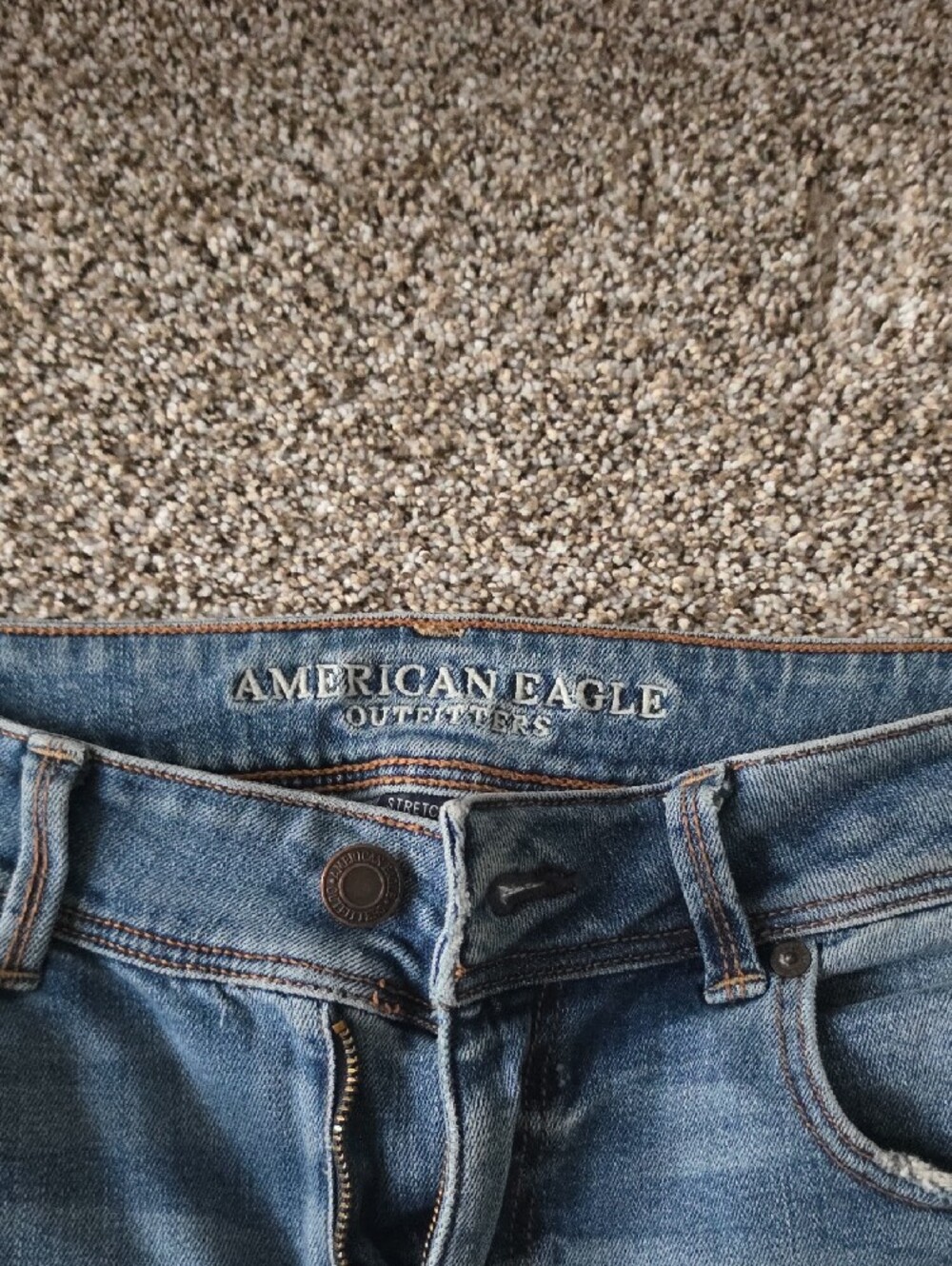 American Eagle Women's Flared Jeans - Picture 2 of 7